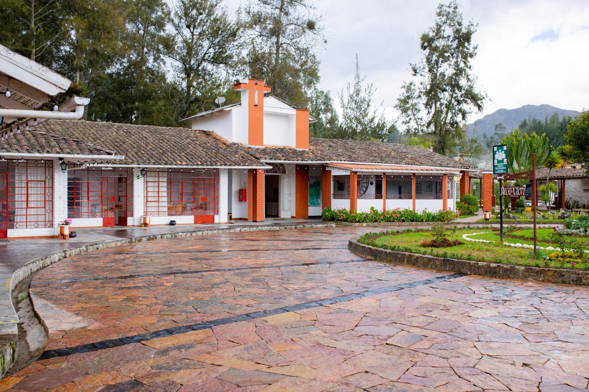 Hotel & Spa Laguna Seca Cajamarca Exterior photo
